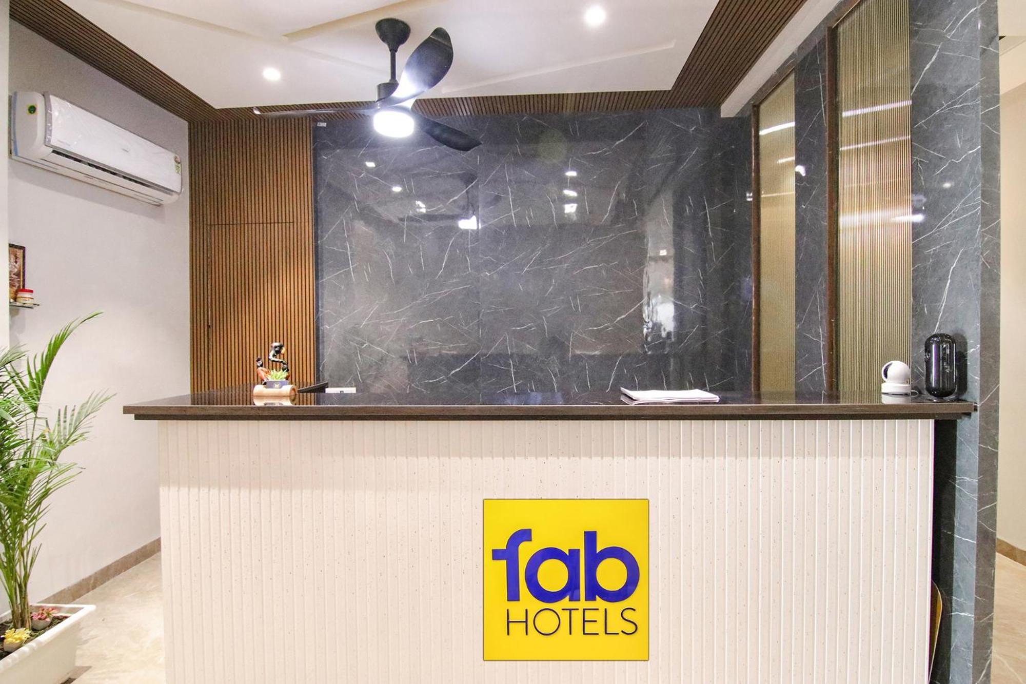 Fabhotel Prime Royal Court Ludhiana Exterior photo