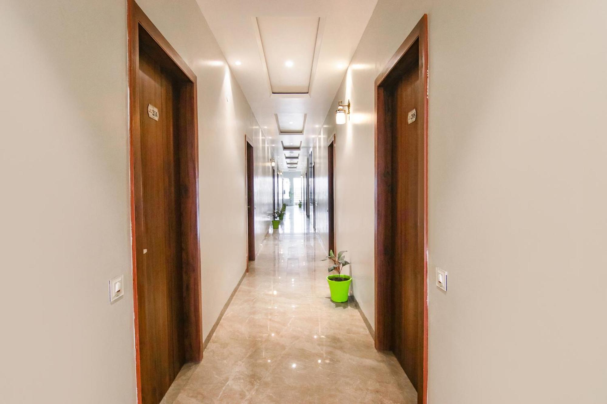 Fabhotel Prime Royal Court Ludhiana Exterior photo