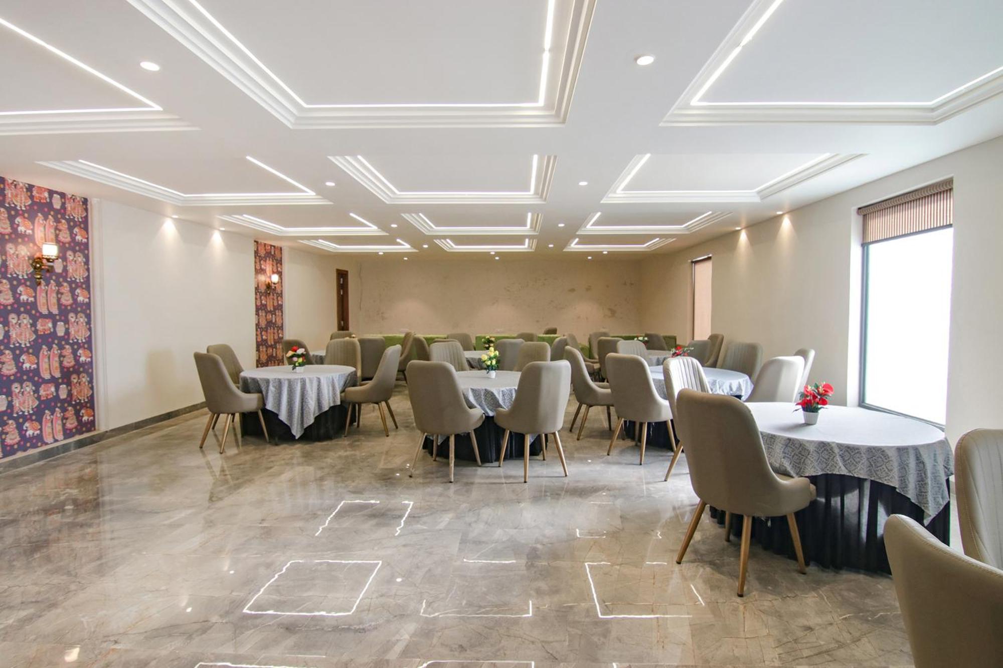 Fabhotel Prime Royal Court Ludhiana Exterior photo